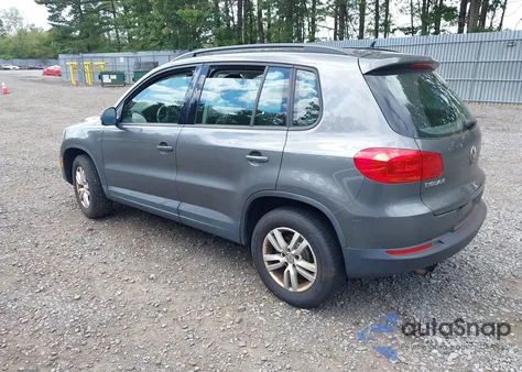 2016 Volkswagen Tiguan R-Line/S/Se/Sel from USA, damaged, VIN WVGBV7AX7GW585158